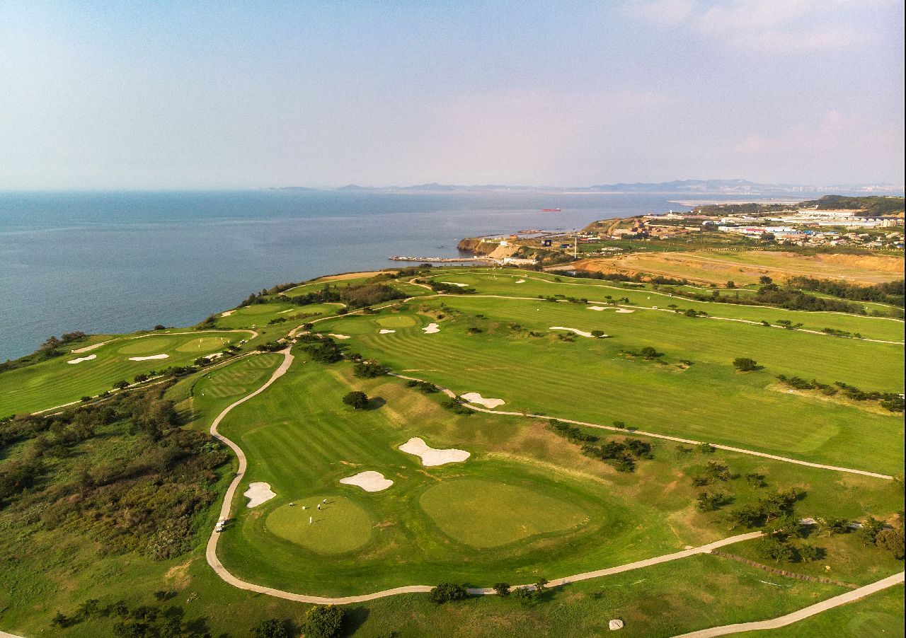 Golf at Xiali International Golf Club & Journey to Shenyang
