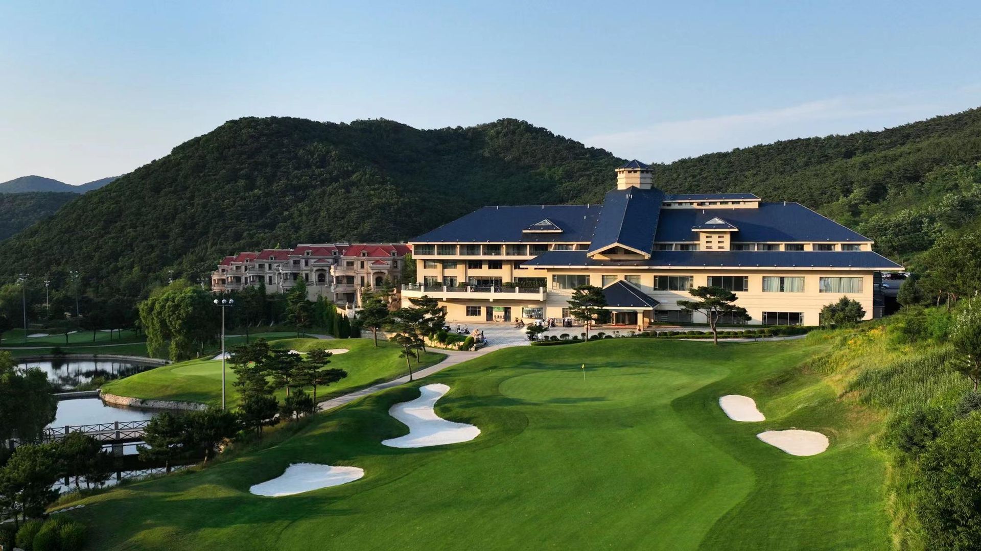 West Park Golf & Country Club